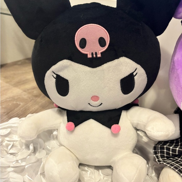 Kuromi Plush and Bag Set in Purple and Black Bundle 5 Pc set - Picture 6 of 10